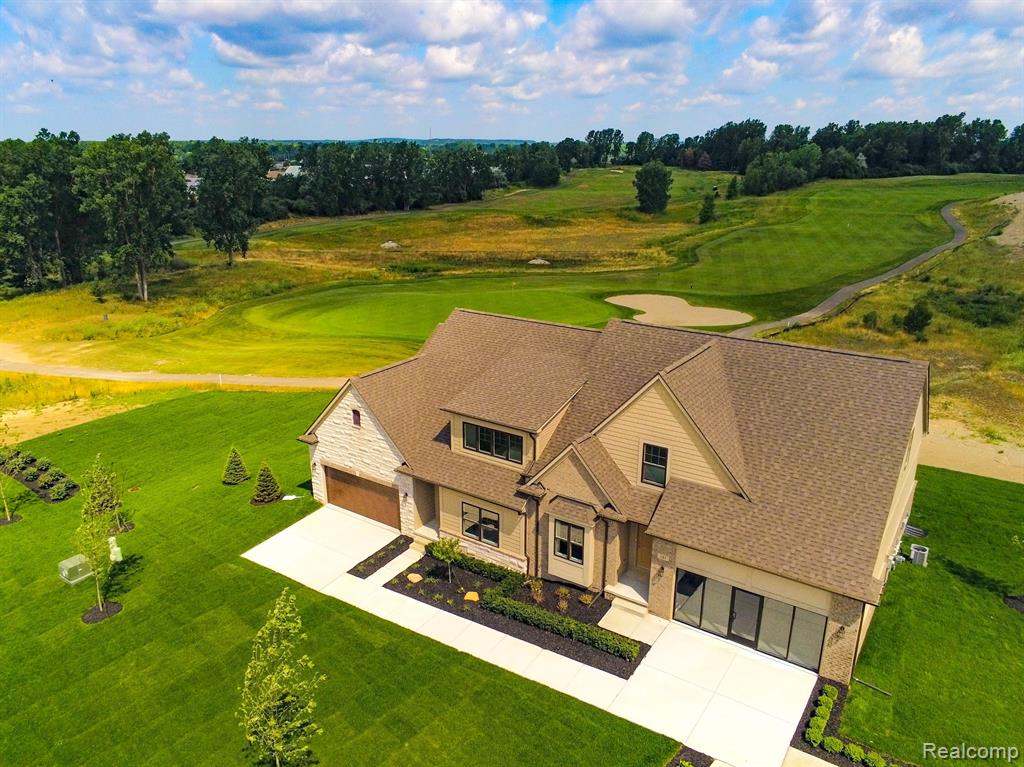 Brookstone Dr, Oxford, MI 48371