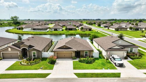 5521 Fantasy Dr, FORT PIERCE, FL, 34947-5479 | Card Image