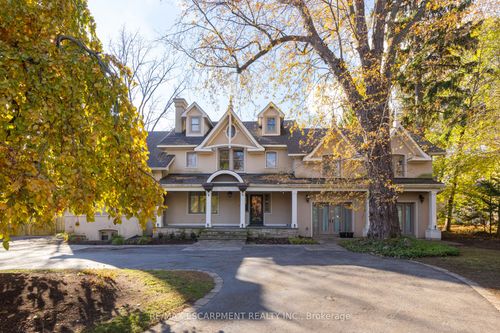 184 Chartwell Rd, Oakville, ON, L6J3Z8 | Card Image