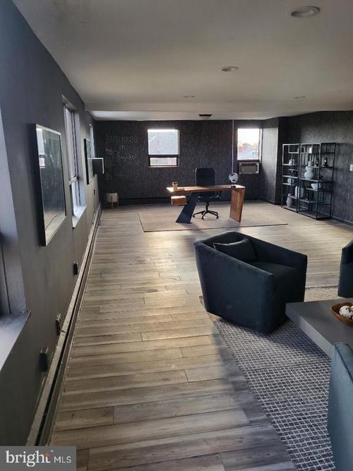 3c-5301 Harford Rd, BALTIMORE, MD, 21214-2248 | Card Image