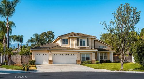 1536 Chestnut Cir, Corona, CA, 92881-4168 | Card Image
