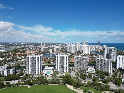 apt-1906-3675 N Country Club Dr, Aventura, FL, 33180-1708 | Card Image
