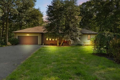 95 Christopher Cr, Westport, MA, 02790 | Card Image