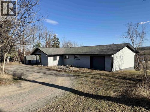 864 Old Loop Rd, Vanderhoof, BC, V0J3A2 | Card Image