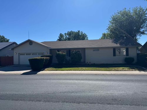 571 E Greenfield Circle, Grand Junction, CO, 81504 | Card Image