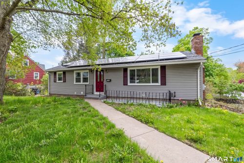 110 Greenwood Dr, Manchester, CT, 06042-3438 | Card Image