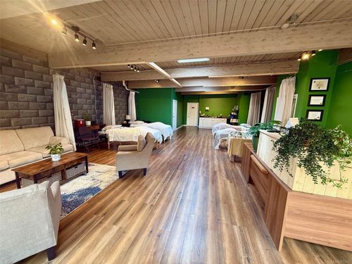 303-531 Yates St, Victoria, BC, V8W1K7 | Card Image