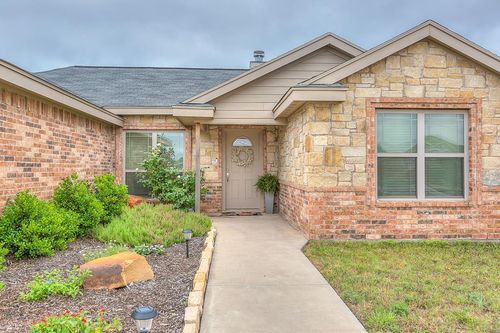 2873 Joshua St, San Angelo, TX, 76905-1407 | Card Image
