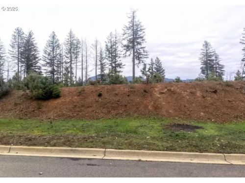 1304 Green Valley Dr, Cave Junction, OR, 97523-9071 | Card Image