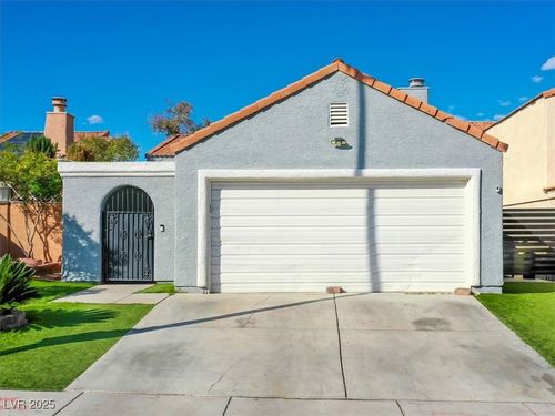 8220 Abercrombe Way, Las Vegas, NV, 89145-4762 | Card Image