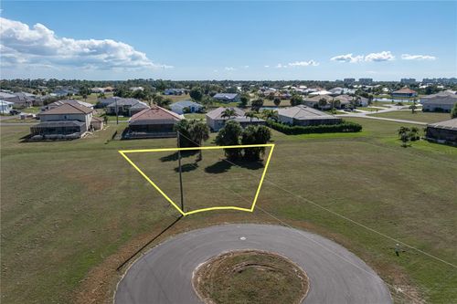 17277 Spearmint Ln, PUNTA GORDA, FL, 33955-4441 | Card Image