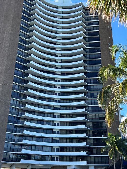 apt-10w-720 Ne 69th St, Miami, FL, 33138-5756 | Card Image