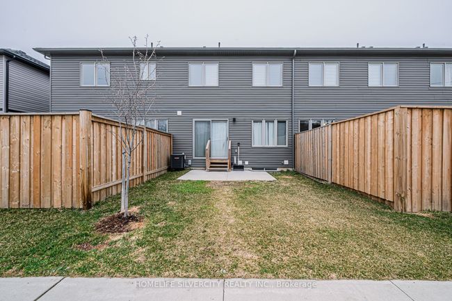 24 - 160 Stanley St, Condo with 3 bedrooms, 4 bathrooms and 1 parking in Simcoe ON | Image 35
