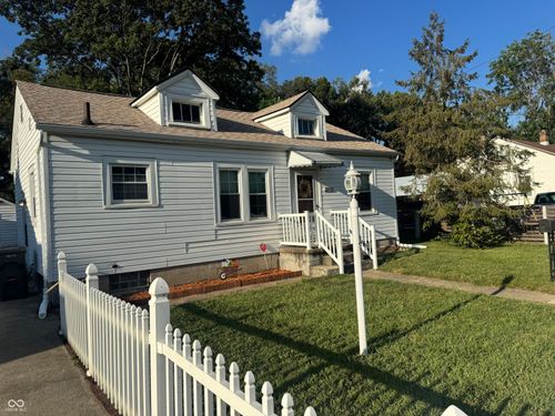 3806 Creston Dr, Indianapolis, IN, 46222-3913 | Card Image