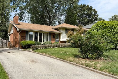 5177 Reeves Rd, Burlington, ON, L7L3J8 | Card Image