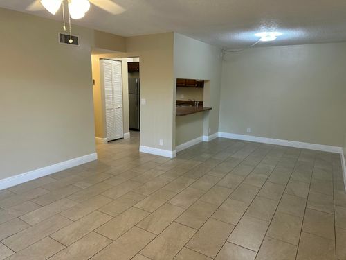 apt-a1-202 Foxtail Dr, Greenacres, FL, 33415-6198 | Card Image