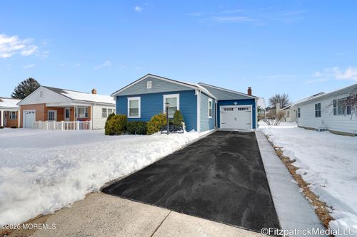 24 Doral Dr, Toms River, NJ, 08757-6005 | Card Image