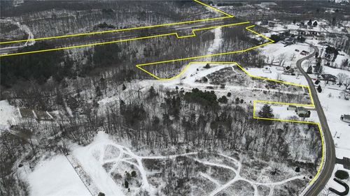 310 Pleasant Dr, Potter Twp, PA, 15001 | Card Image