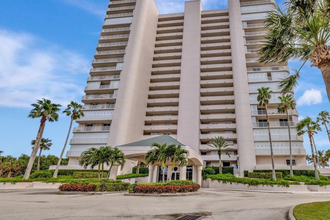 APT-9-3 - 5051 N Highway A1a, Condo with 3 bedrooms, 2 bathrooms and null parking in Hutchinson Island FL | Image 34