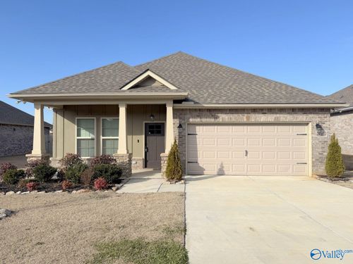 24057 Quints Dr, Athens, AL, 35613-7179 | Card Image