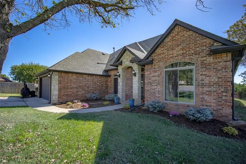 12261 Little Oak Circle, Guthrie, OK, 73044 | Card Image