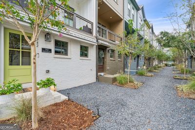 742 Perch Place, Townhouse with 2 bedrooms, 2 bathrooms and 1 parking in Atlanta GA | Image 3