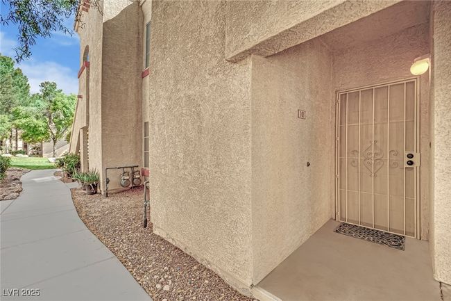UNIT-101 - 8408 White Eagle Ave, Condo with 2 bedrooms, 2 bathrooms and null parking in Las Vegas NV | Image 45