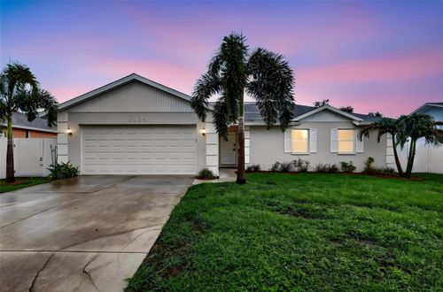 4063 Palau Dr, SARASOTA, FL, 34241-5864 | Card Image