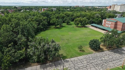 0000 E Elm St, Salina, KS, 67401 | Card Image