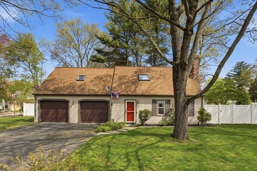 19 Mockingbird Ln, Maynard, MA, 01754 | Card Image