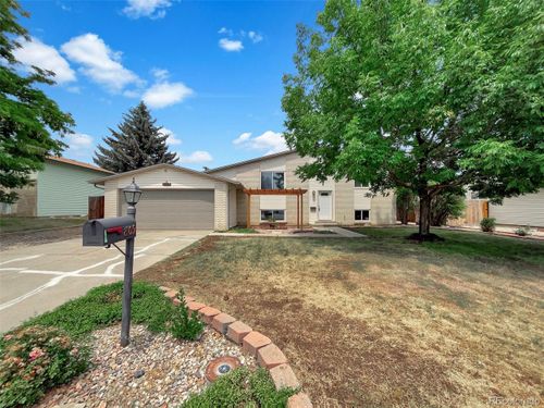 809 W 36th St, Loveland, CO, 80538-2507 | Card Image