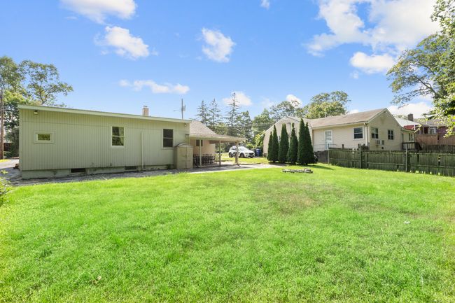 37 Tarinelli Cir, House other with 5 bedrooms, 1 bathrooms and 6 parking in Bridgeport CT | Image 36
