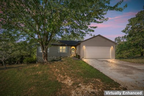 528 Briggs Rd, Walnut Shade, MO, 65771-9313 | Card Image