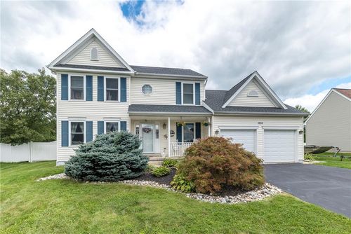 1233 Cobblestone Dr, Quakertown, PA, 18951-2657 | Card Image