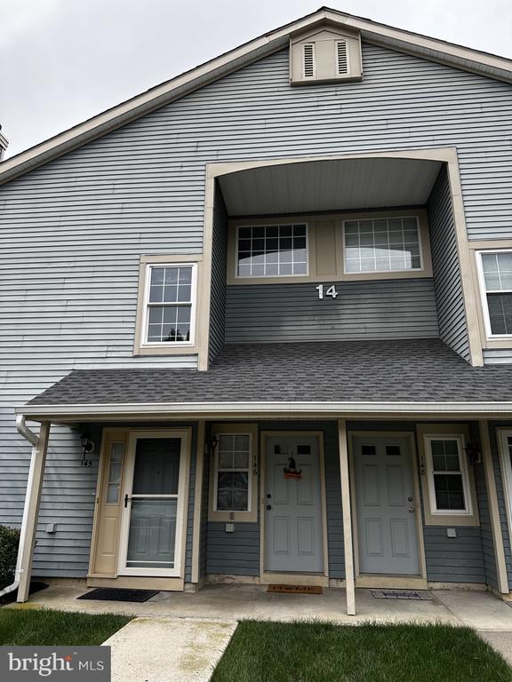 Andover Pl, Robbinsville, NJ 08691