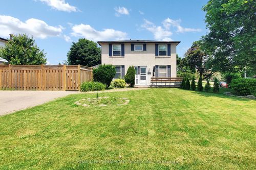4 Flamingo Cres, Brampton, ON, L6T2G5 | Card Image