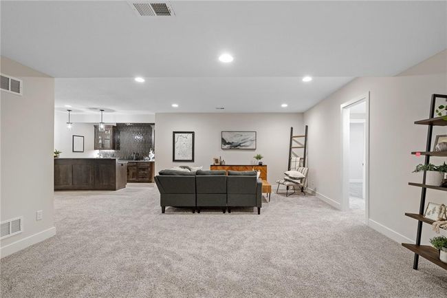 9069 Shady Bend Rd, House other with 5 bedrooms, 3 bathrooms and null parking in Lenexa KS | Image 29