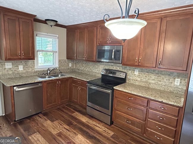1220 Pleasant Hill Rd, House other with 3 bedrooms, 2 bathrooms and 3 parking in Bogart GA | Image 14