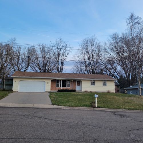 41 Jefferson Dr, Northfield, MN, 55057-3102 | Card Image