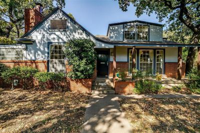 4757 Meadowbrook Drive, House other with 4 bedrooms, 2 bathrooms and null parking in Fort Worth TX | Image 2