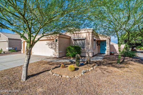 1670 N Via Cananea, Green Valley, AZ, 85614-4080 | Card Image