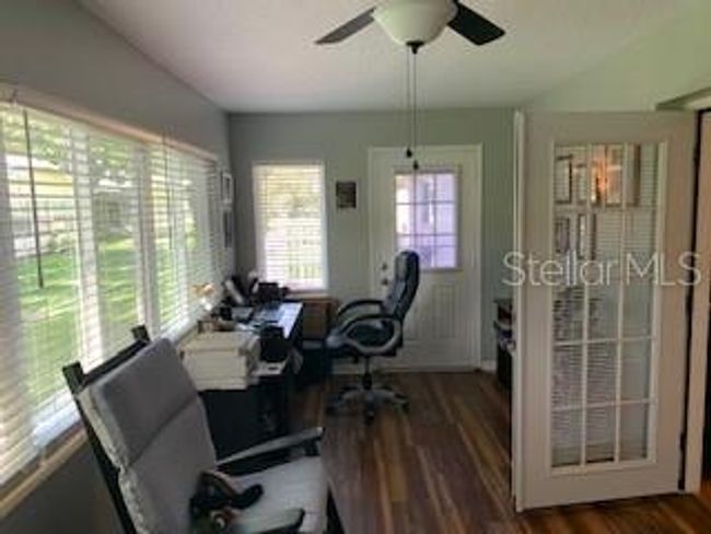 Den #1 | Image 5