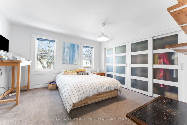 226-228 St Andrew St, Home with 4 bedrooms, 2 bathrooms and 3 parking in Ottawa ON | Image 9