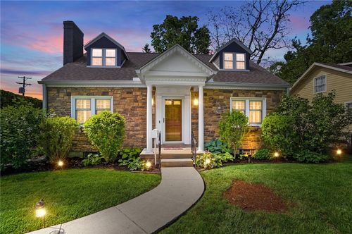 24 Peach Orchard Rd, Oakwood, OH, 45419-2551 | Card Image