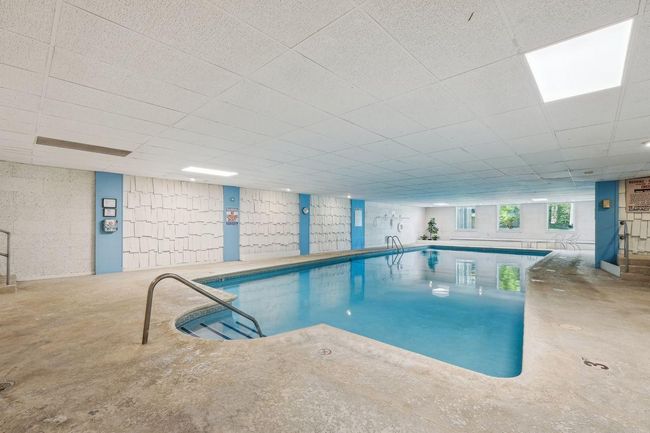 17_Interior.jpg | Image 12