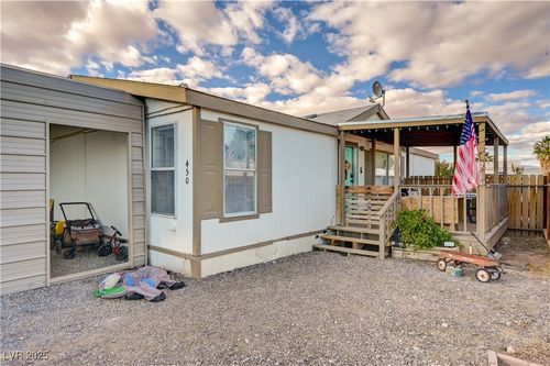 450 W Ingram Ave, Overton, NV, 89040-9083 | Card Image