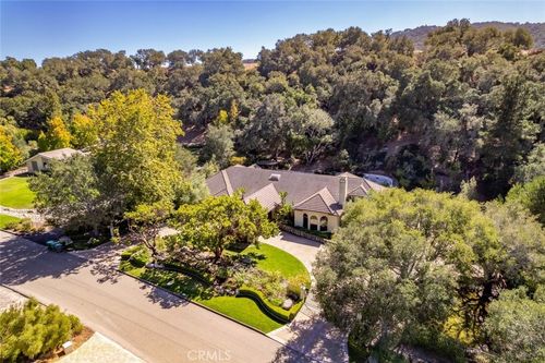 6835 Avila Valley Dr, San Luis Obispo, CA, 93405-8092 | Card Image