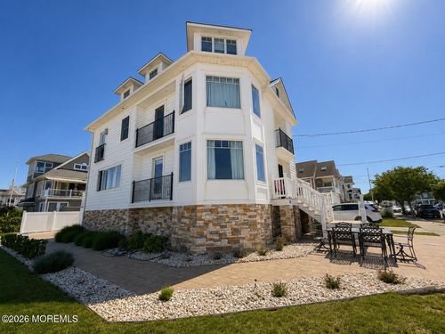 550 Whiting Ave, Manasquan, NJ, 08736-3932 | Card Image