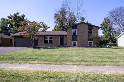 202 Spring Tree Ln, Greece, NY, 14612-2828 | Card Image