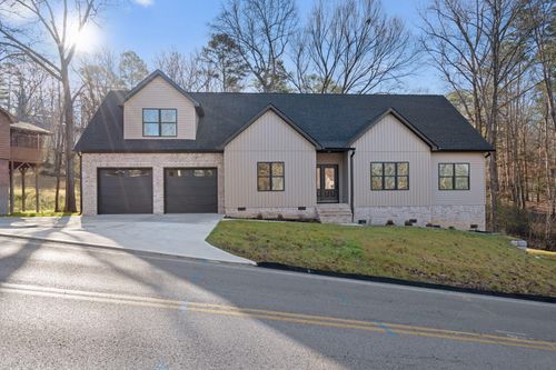 2460 Valley Hills Trl Nw, Cleveland, TN, 37311-3513 | Card Image